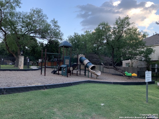 Building Photo - 12327 Hart Ranch
