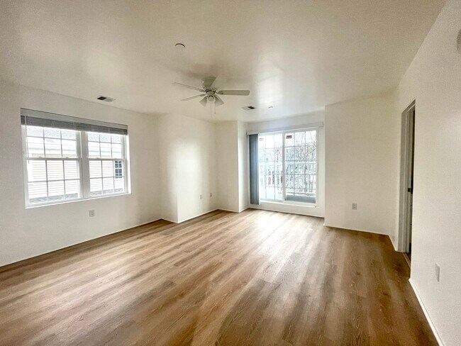 Bedroom - 13 Water St