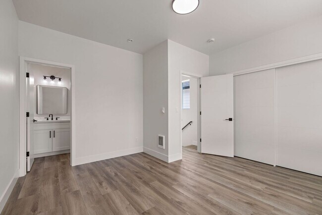 Building Photo - New Construction DownTown Tacoma - Great CityScape Views! One month free rent credit with 12 mont...