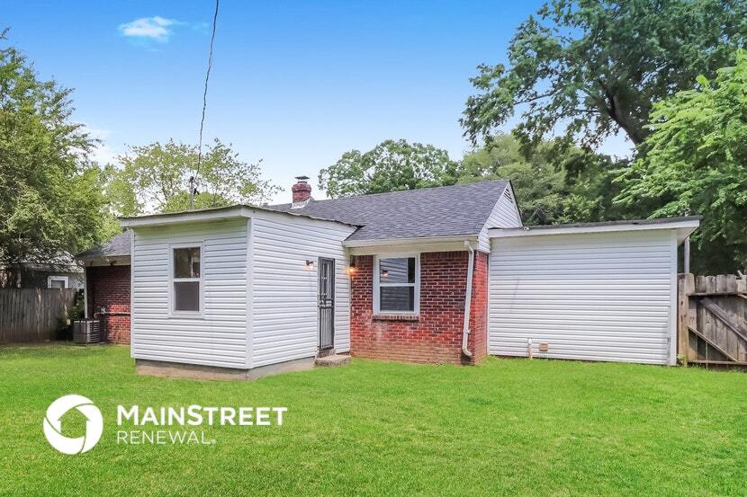 Building Photo - 4065 Meadow Dr