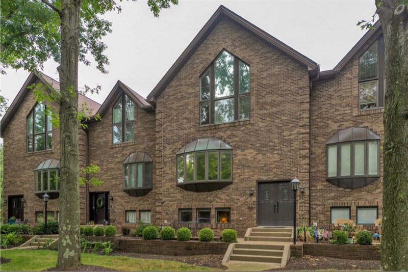 Building Photo - 10086 Mansion Dr