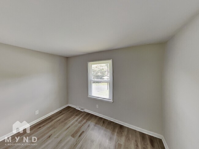 Building Photo - 730 Dunbrook Ln