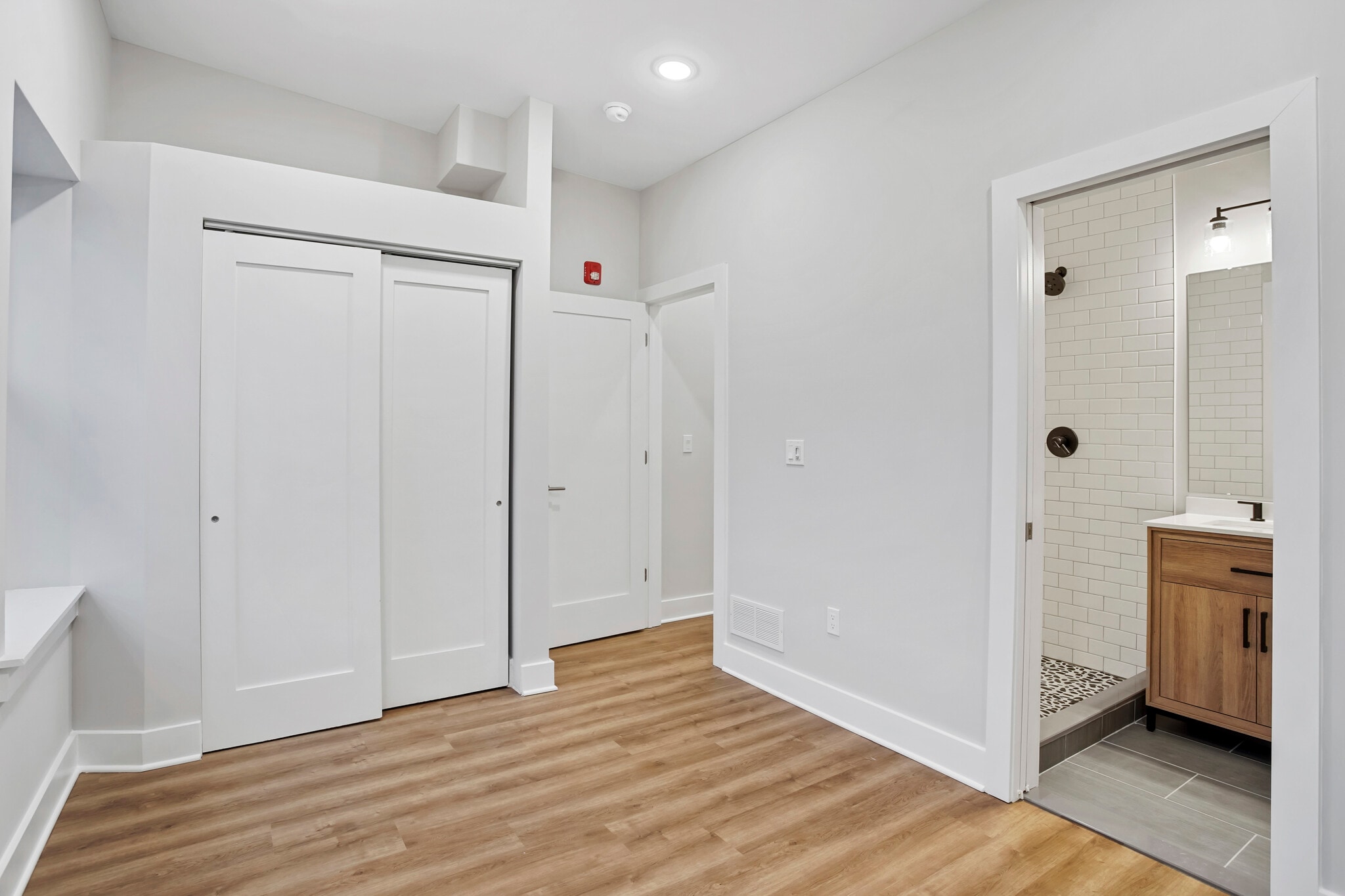 primary bedroom - 1213 N 29th St