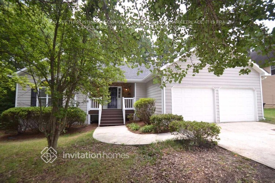 Building Photo - 2705 Candler Ct