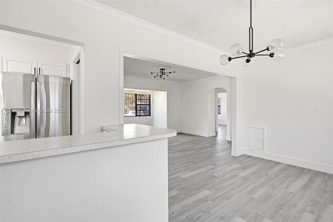 Building Photo - 1200 SW 18th Ave