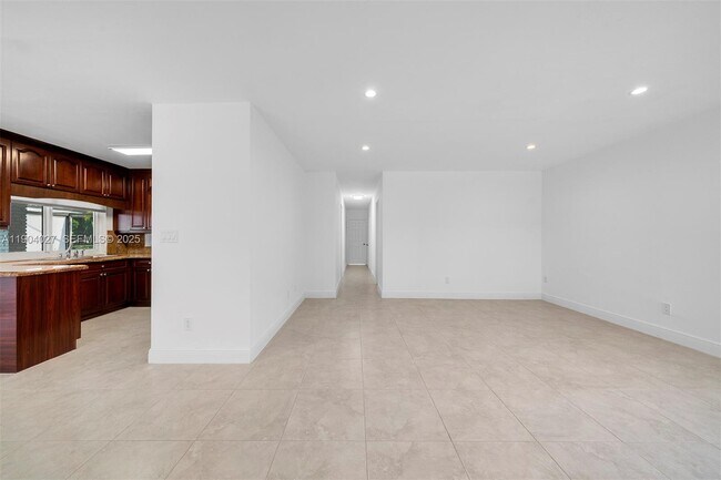 Building Photo - 7575 SW 134th St