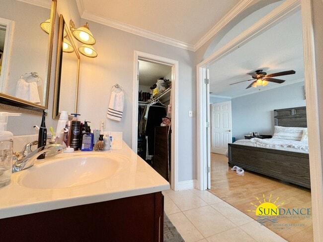 Building Photo - Waterfront Luxury Living on Garniers Bayou with Boat Slip/Lift Included!