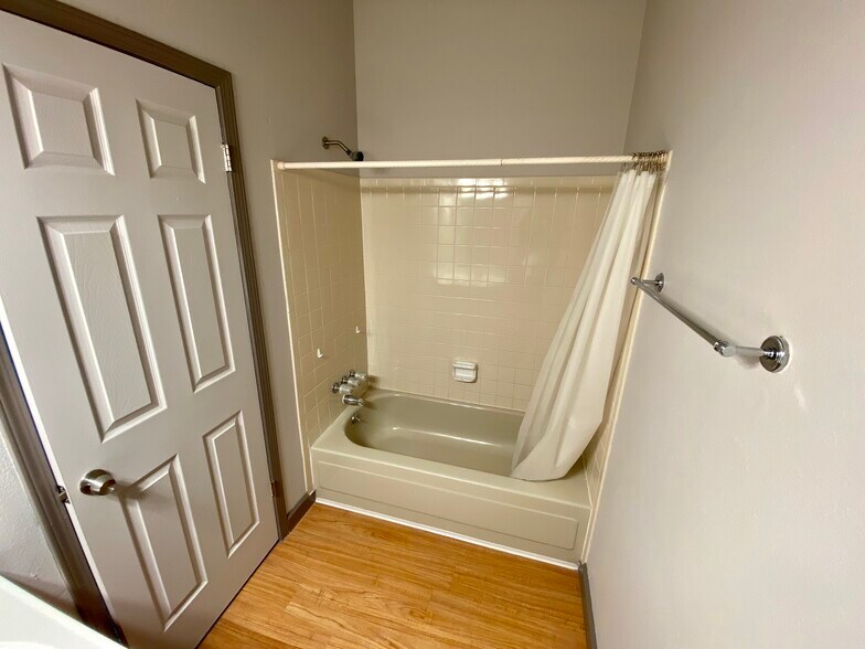 Building Photo - 9703 W Chatfield Ave