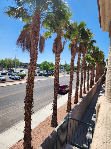 Building Photo - 2233 James Bilbray Dr