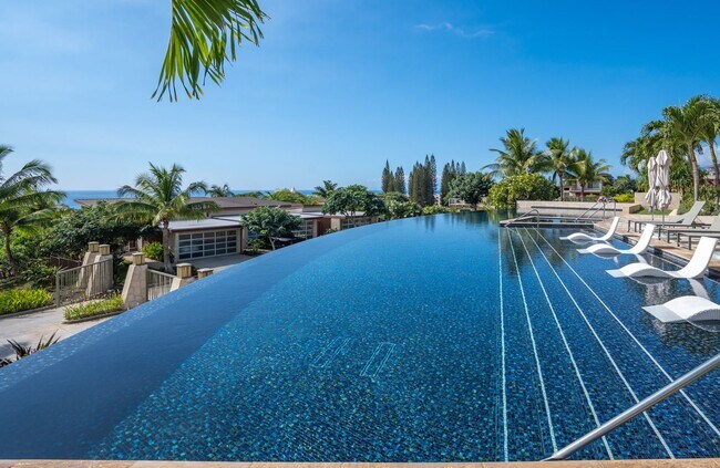 Building Photo - Beautiful Fully Furnished, 3 Bed/3 Bath Makali'i at Wailea Townhome with Infinity Pool