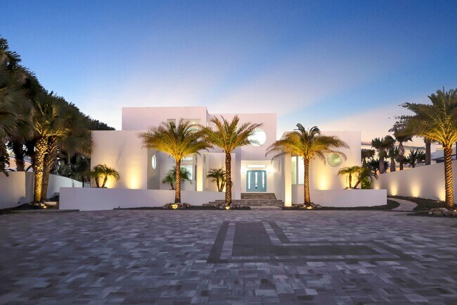 Building Photo - 435 Ocean Shore Blvd