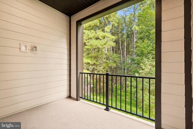 Building Photo - 11152 Lanier Farm Lp