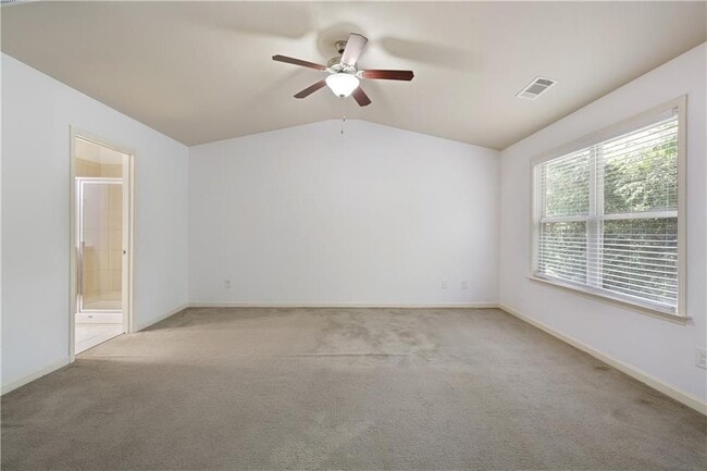 Building Photo - 2249 Knoxhill View