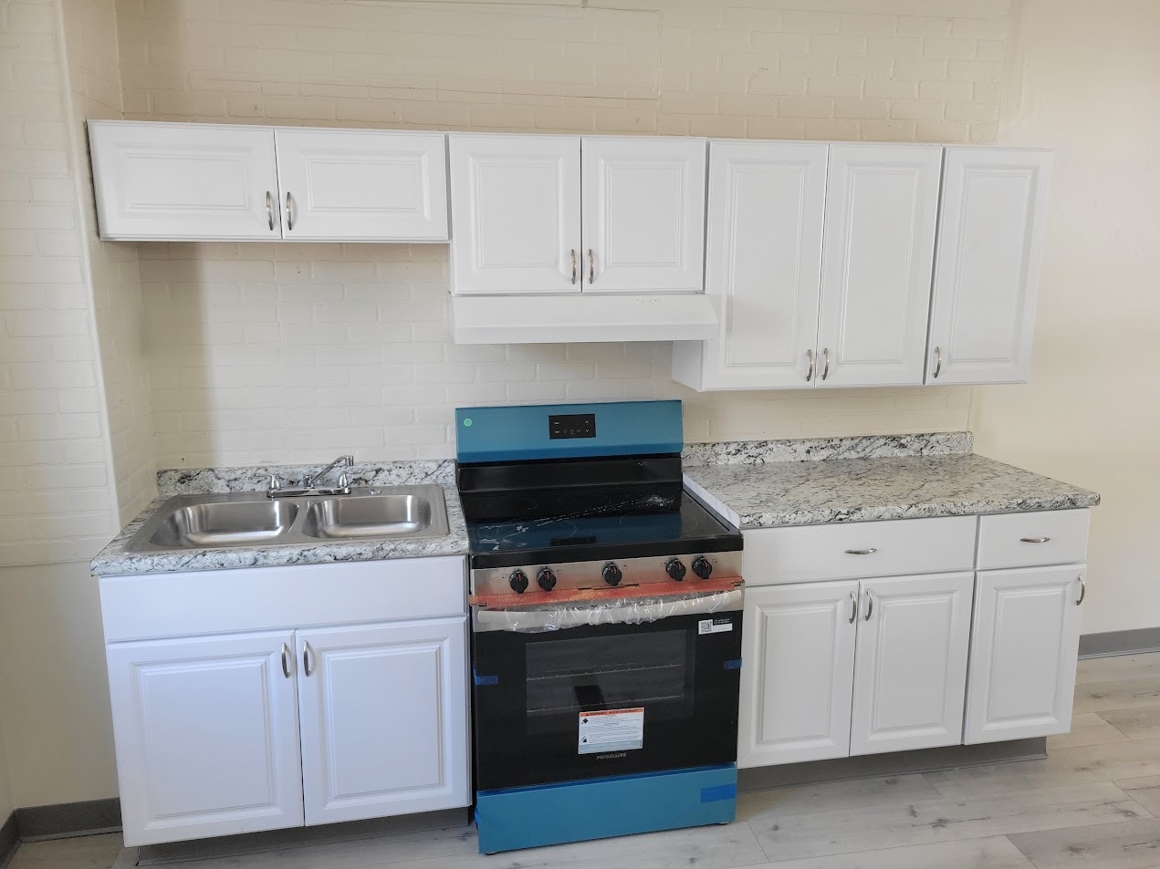 Building Photo - 425 Ohio Ave