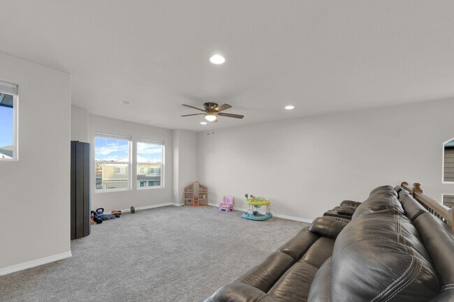 Building Photo - 4371 Prairie Agate Dr