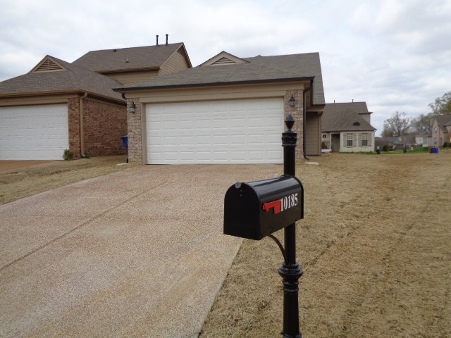 Building Photo - 10185 Sorrento Pl