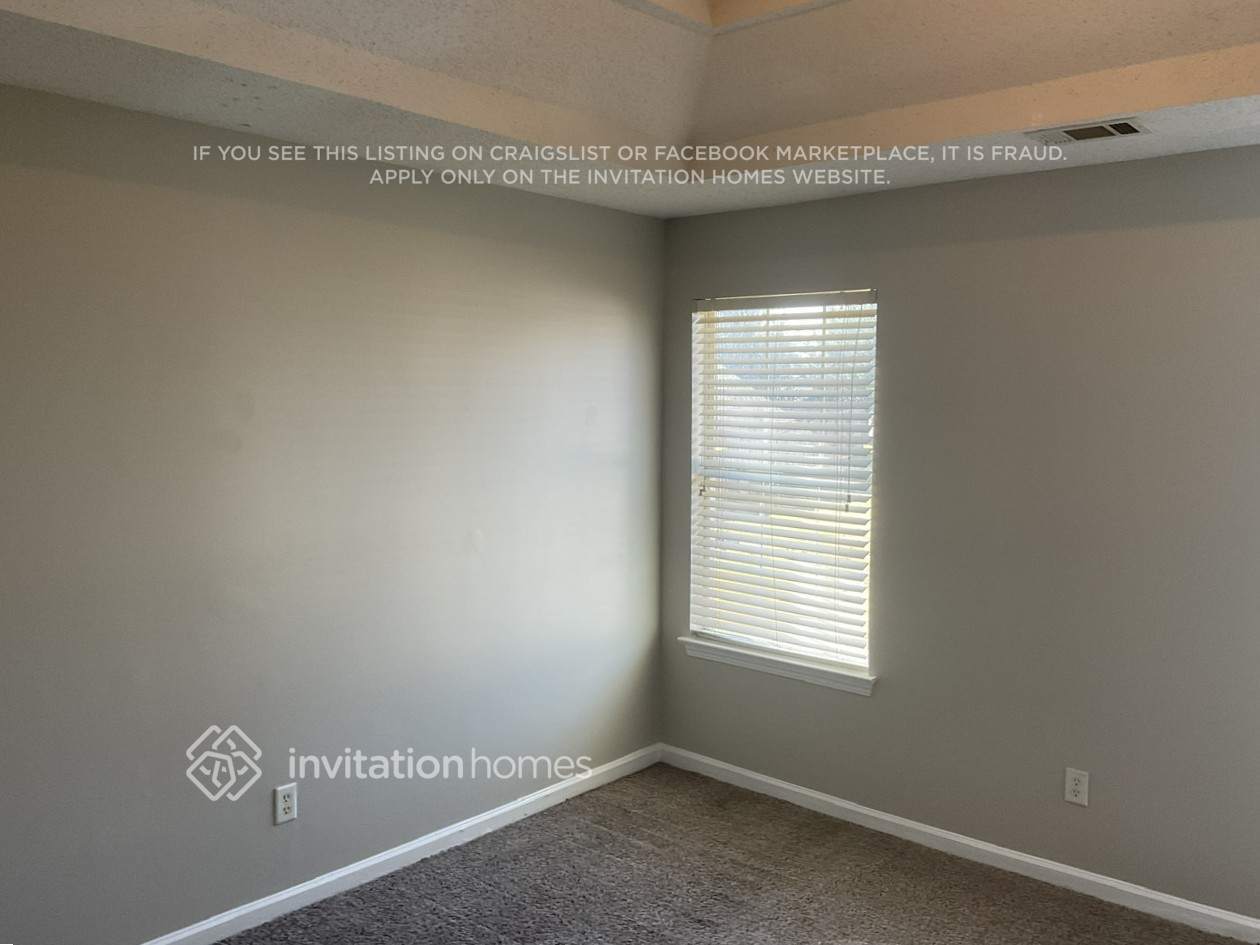 Building Photo - 6813 Fireside Ln