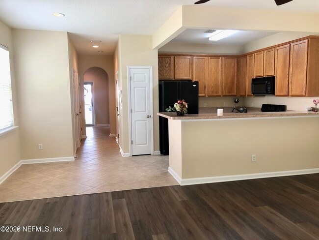 Building Photo - 5749 Parkstone Crossing Dr