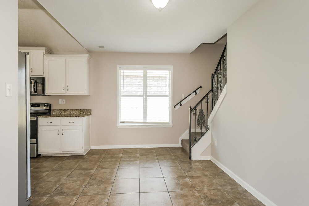 Building Photo - 6181 Braybourne Main
