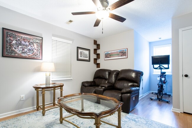 Building Photo - 1735 Kallaramo Rd