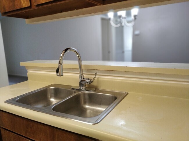 Building Photo - 16303 Lyons School Rd