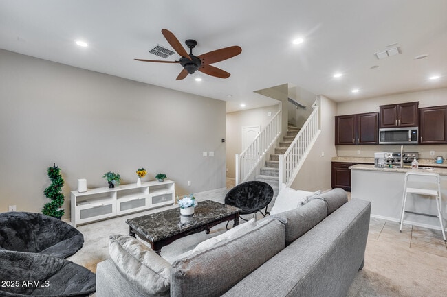 Building Photo - 6853 E Posada Cir