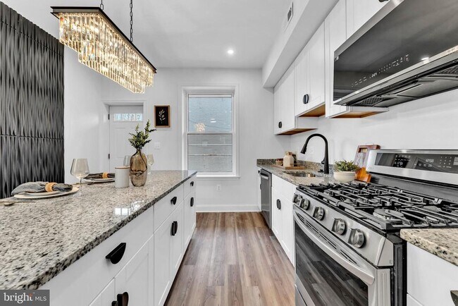 Building Photo - 3202 McElderry St