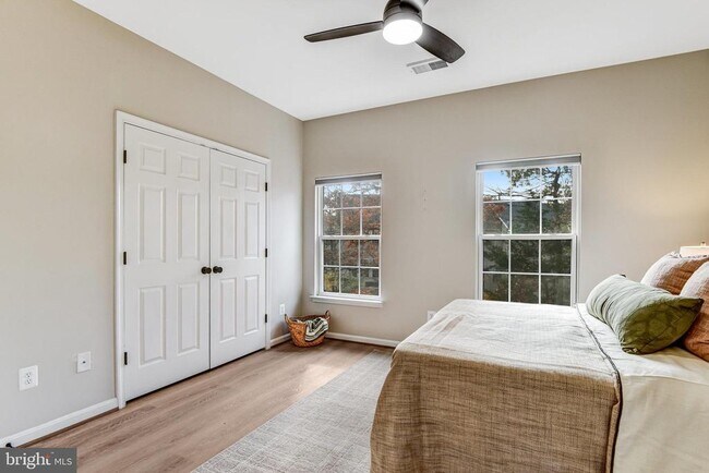 Building Photo - 12527 Heykens Ln