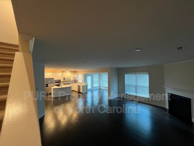 Building Photo - 5302 Tilley Manor Dr