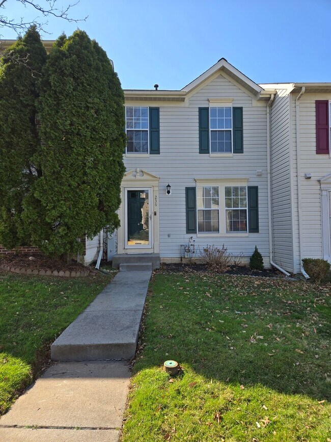 Building Photo - Spacious 3BR Townhouse in Sought-After Constant Friendship – Minutes to Everything!