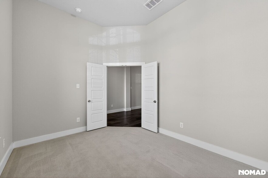 Building Photo - 1312 Audubon Dr