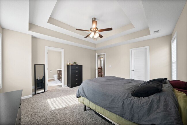 Building Photo - 1084 Barnhill Rd