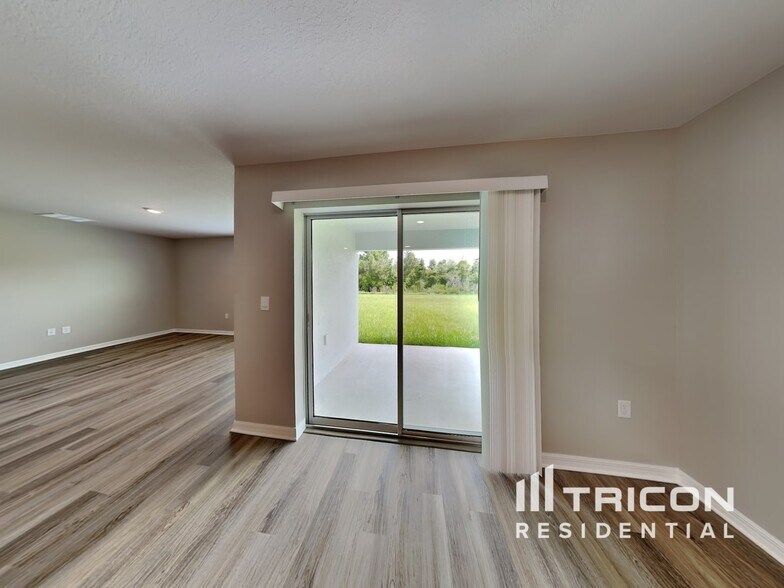 Building Photo - 12120 Kingsley Trl