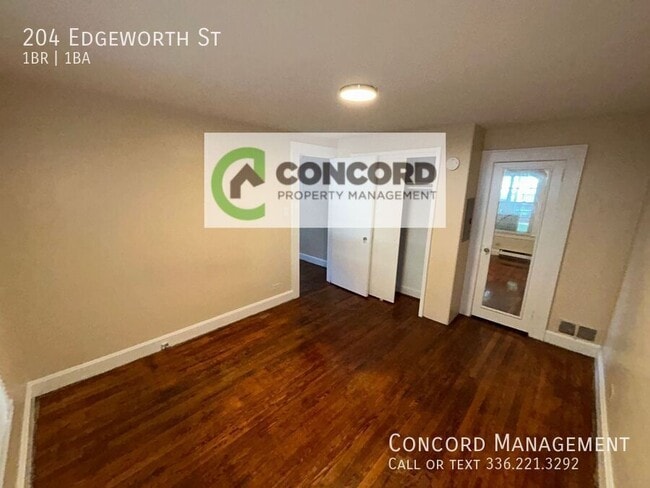 Building Photo - 204 Edgeworth St