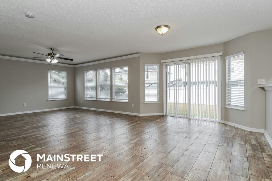 Building Photo - 416 Monet Ave