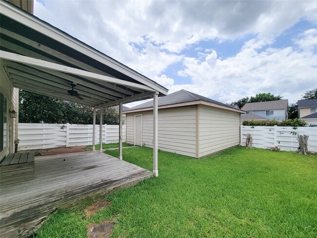 Building Photo - 9607 Farrell Dr