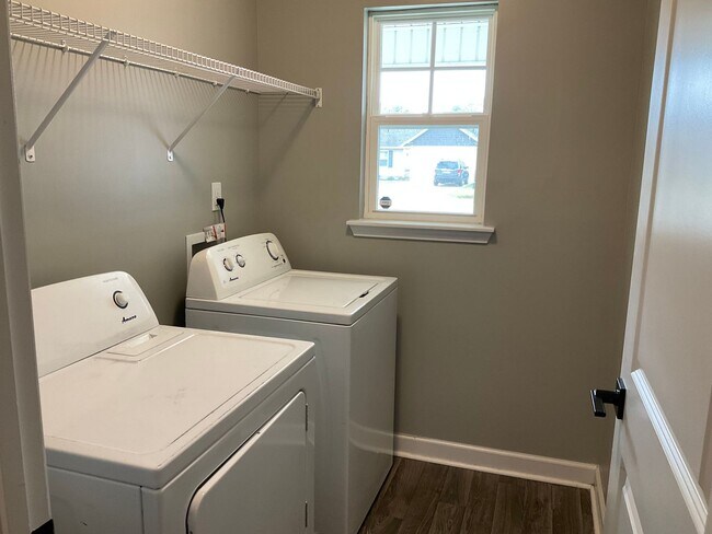 Building Photo - This stunning home offers seamless blend o...