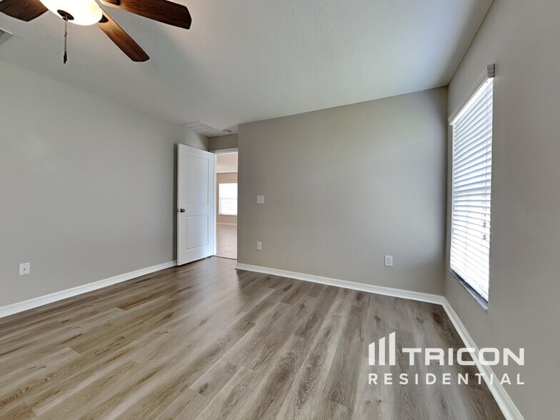 Building Photo - 10923 Rainbow Pyrite Dr