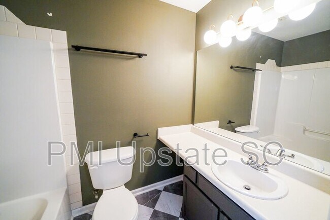 Building Photo - 1901 Country Apple Ct