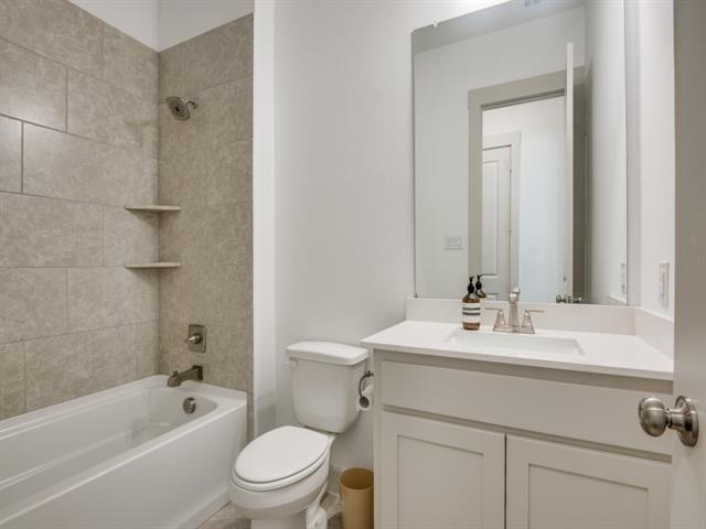 Building Photo - 12851 Shepherds Hill Ln