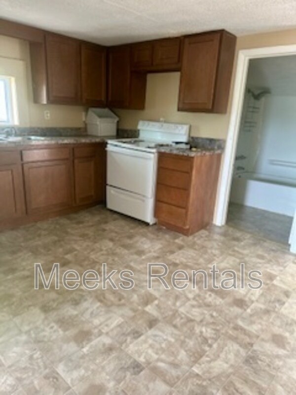 Building Photo - 1430 Charleston Rd