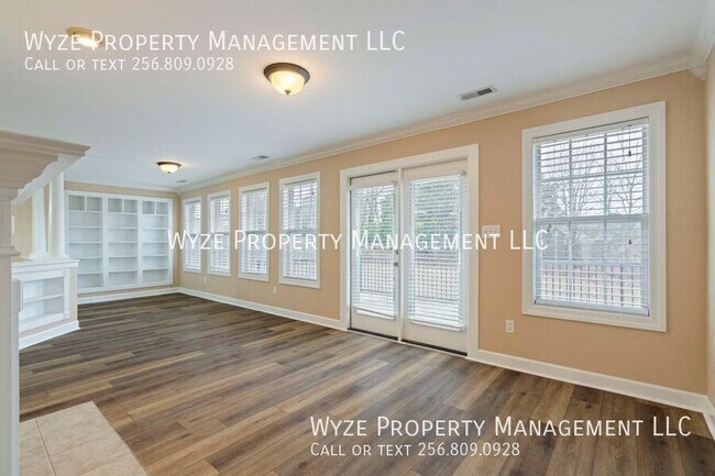 Building Photo - 104 Hardiman Pl Ln