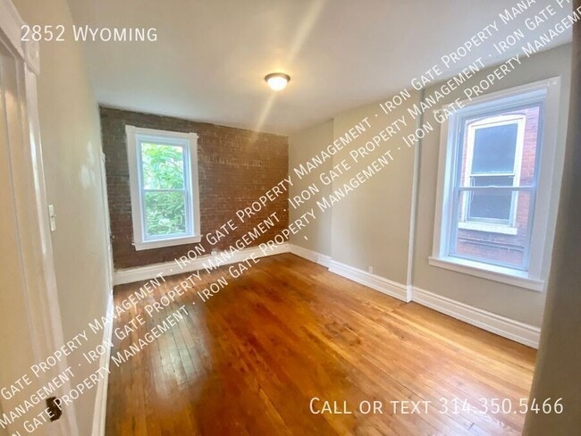 Building Photo - 2852 Wyoming-