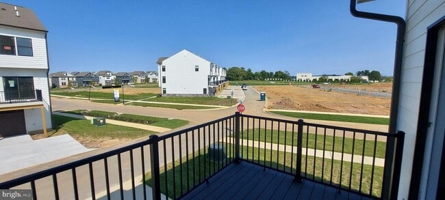 Building Photo - 296 Ensemble Wy
