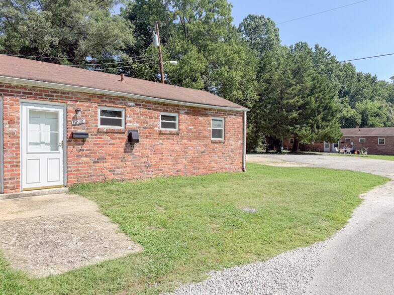 Building Photo - 7815 Maris Rd