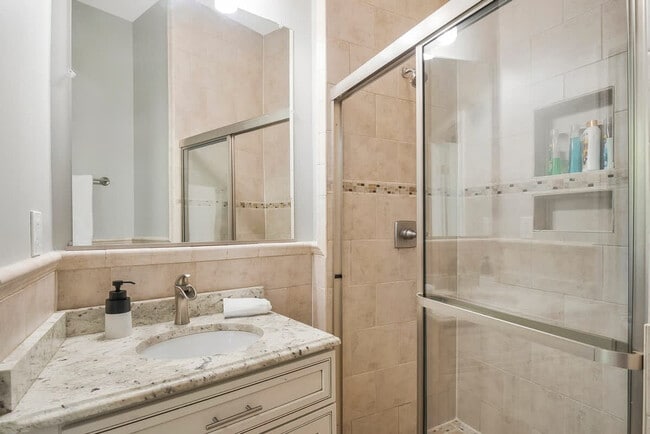 Building Photo - 45 Rhode Island Ave NE