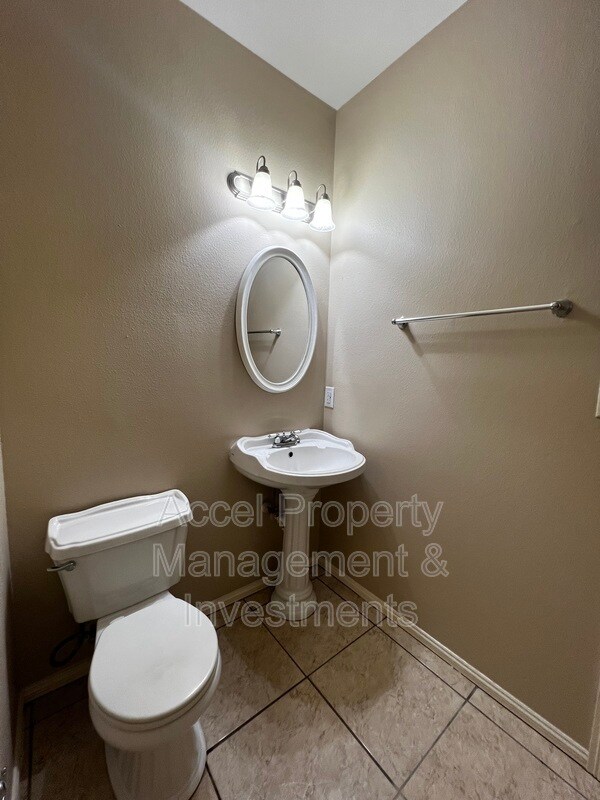 Building Photo - 1301 San Felipe Dr