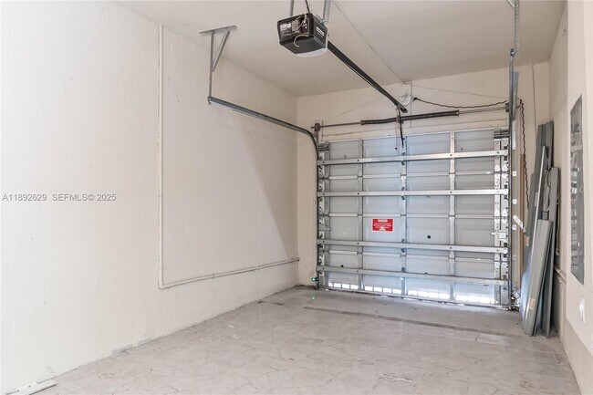 Building Photo - 17062 SW 95th Terrace