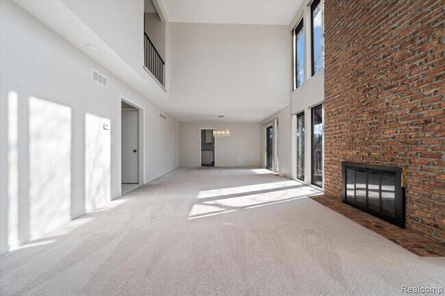 Building Photo - 1863 Wingate Rd