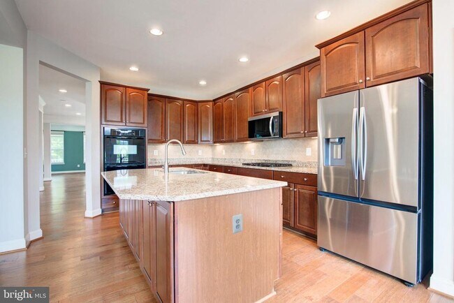 Building Photo - 13481 Arcadian Dr